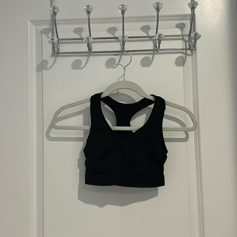 Black Sports Bra